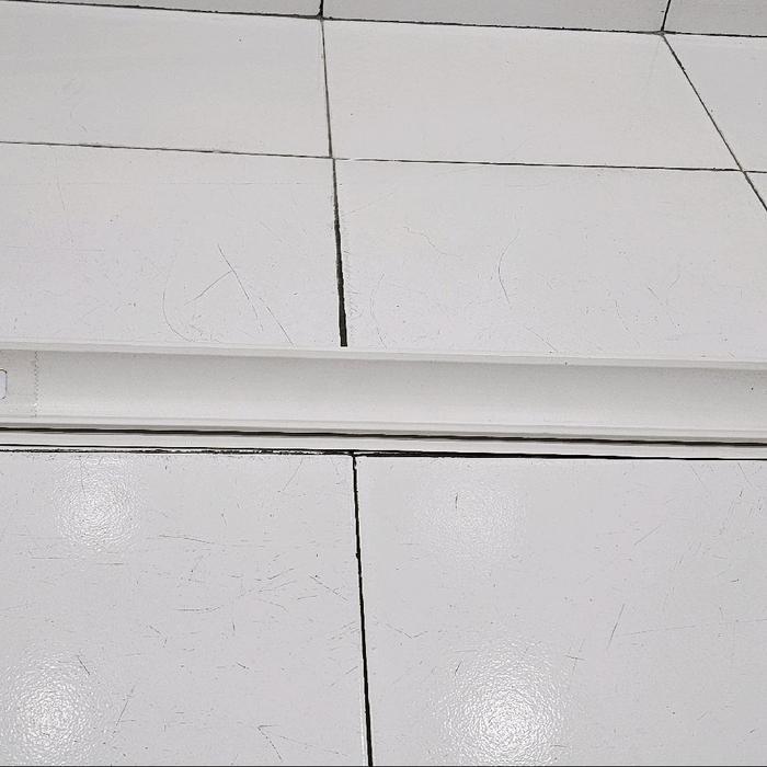 LIS D PUTIH PLAFON PVC REGULAR