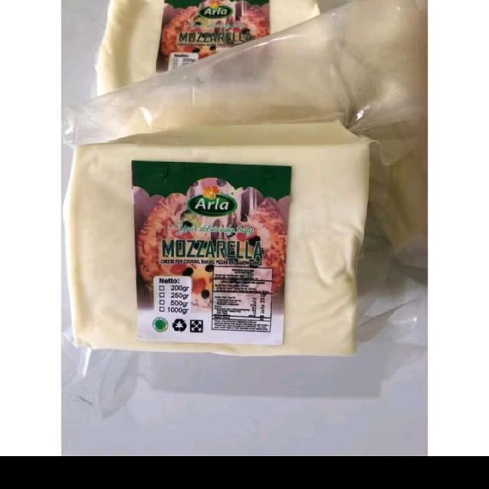 Keju Mozzarella Arla Pizza topping 500 gram