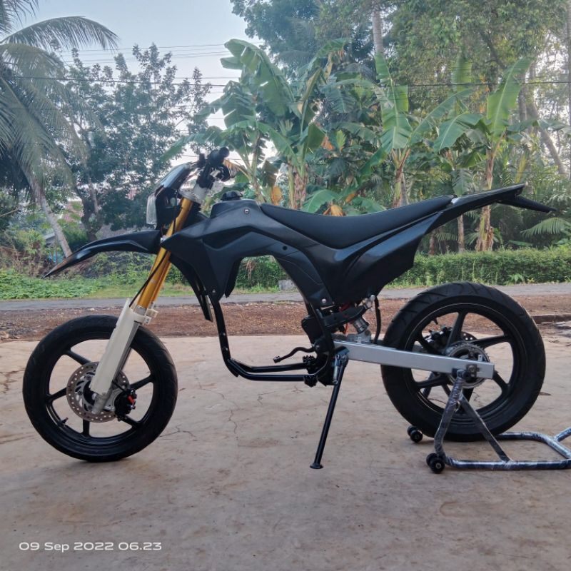 frame rangka bodyset body full Rolling sasis CRF 150L Sumo Supermoto paket hemat PNP MESIN : TIGER, 