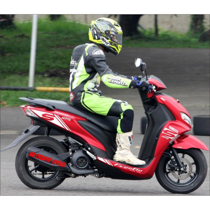 Cutting Sticker Custom Yamaha Freego S,Bisa Pesan Warna Sesuai Keingin