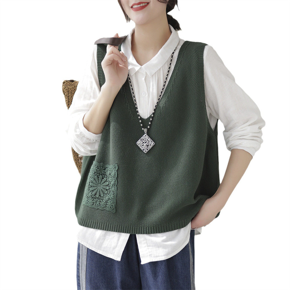 V-Neck Ladies Sweaters Red Knitted Top For Women Vest Green Vintage Fashion Korea Autumn Winter 2025