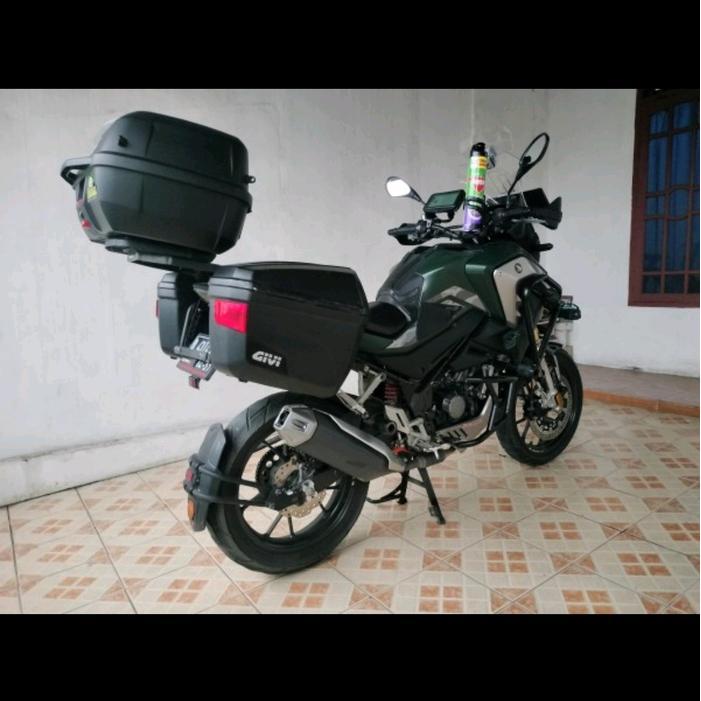 BOX SAMPING KIRI KANAN GIVI E22 UNTUK SEPEDA MOTOR - MOTORCYCLE