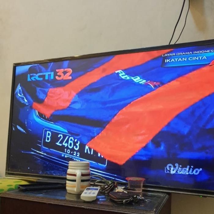 COVER MOBIL CALYA SIGRA FUSION R PREMIUM SELIMUT BODY