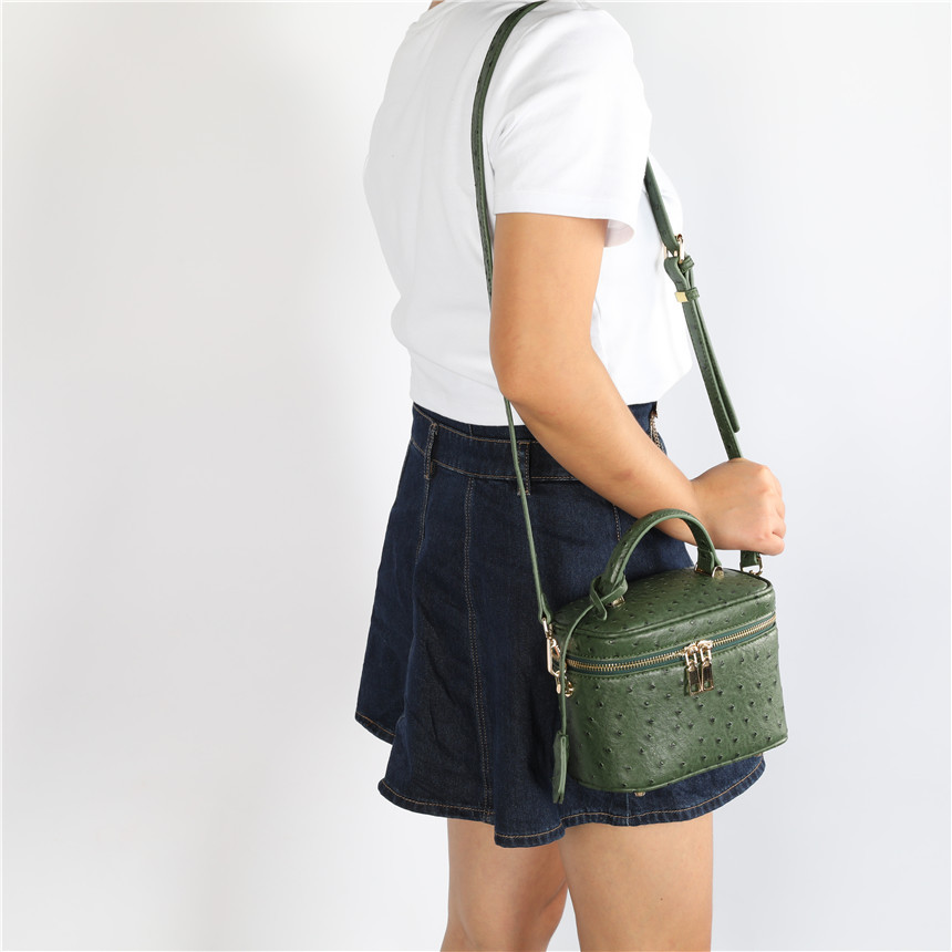 TOPHIGH Custom Design Round Green Ostrich Leather Box Bag For Women 2025 Retro Bucket Tote Bag Snake
