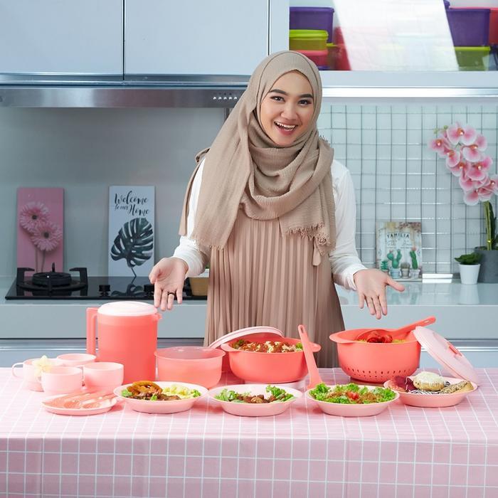 Madeline Serving Set Of 18 pcs RANDOM Gratis Ongkir