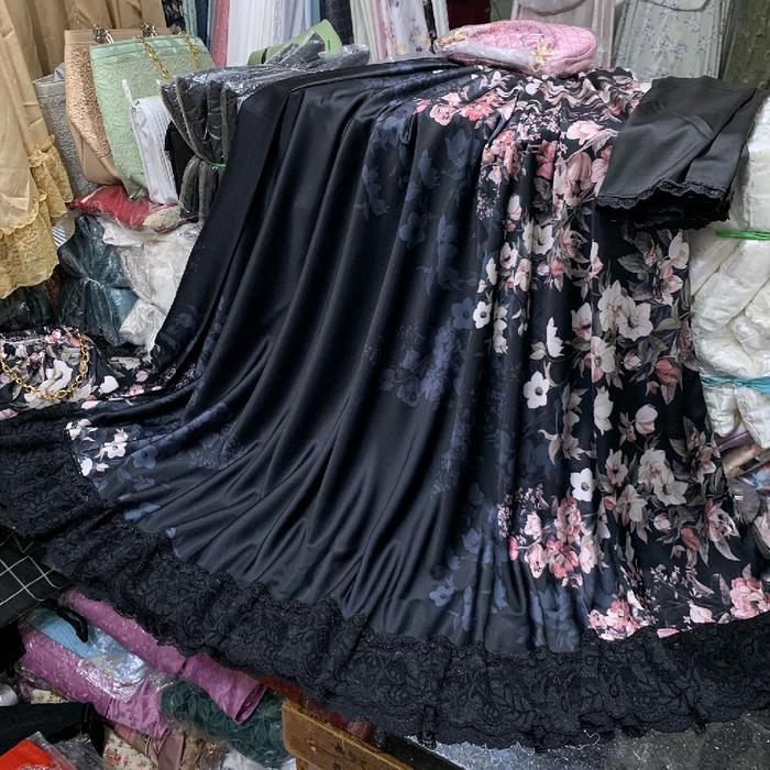 Mukena rafisa sutra premium/ mukena silk premium cantik/ mukena sutra bunga/