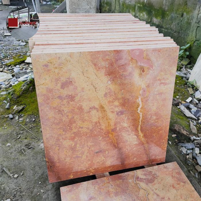 Lembaran lantai Marmer Merah Siku Glosy