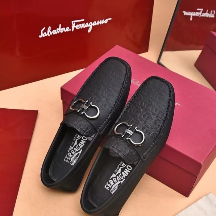 Sepatu Pria Loafers Slip On Cowok Mewah Sepatu Tanpa Tali Co