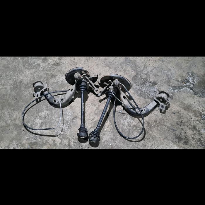 Arm belakang + as roda bmw e36 320i