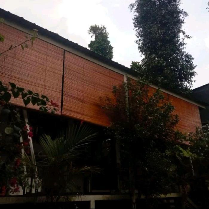 Tirai Sawit Plitur Ukuran L 100 cm x T 300 cm dengan Tali Penggulung Krey Bambu Warna Coklat