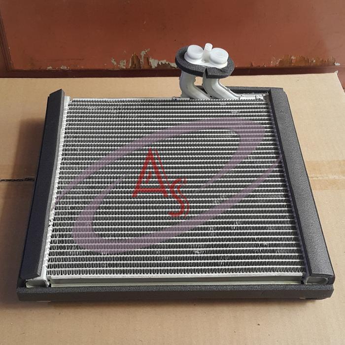 Evaporator Evap AC Mobil Innova Reborn Depan Ori