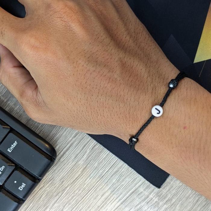 Gelang Simple Couple Initial Huruf Inisial Nama