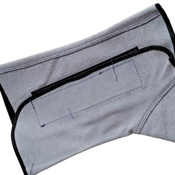 Apron Las Kaki Kulit Abu-Abu