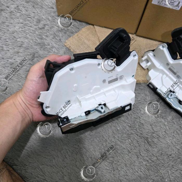 Door Lock Latch Depan Vw Golf Mk 6 Original Modul Door Lock Front Vw Golf 6