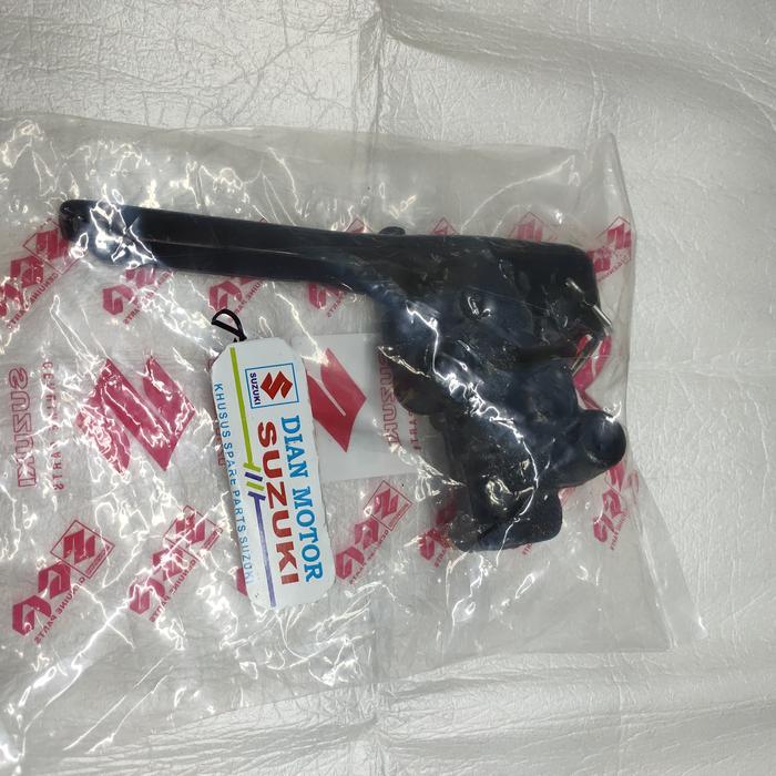 Master Rem Pembagi Miyak Rem Belakang Suzuki Escudo Vitara Sidekick