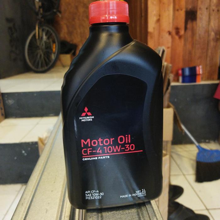 Oli Mitsubishi 10W-30