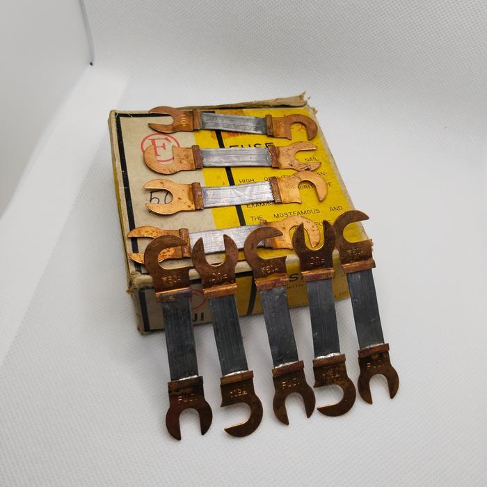 FUSE FORKLIFT / FUSE ARIT 50A 250V SIZE 55 WITH CUPPER NAIL FUJI