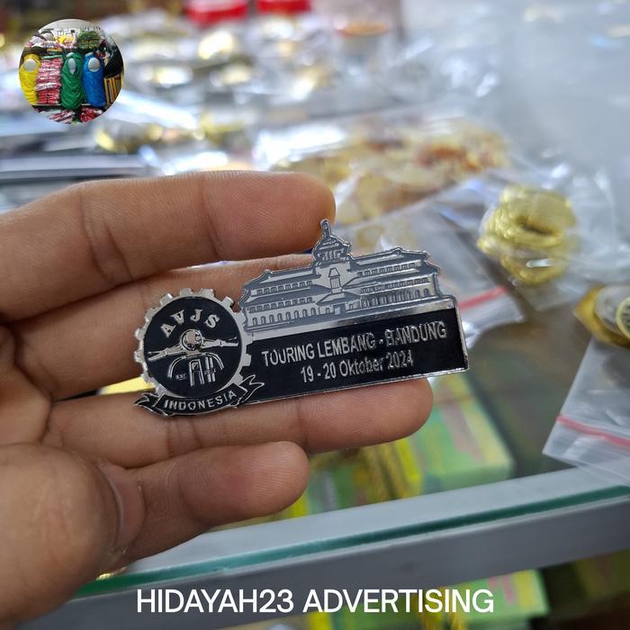 pin enamel pin custom pin bross pim custom