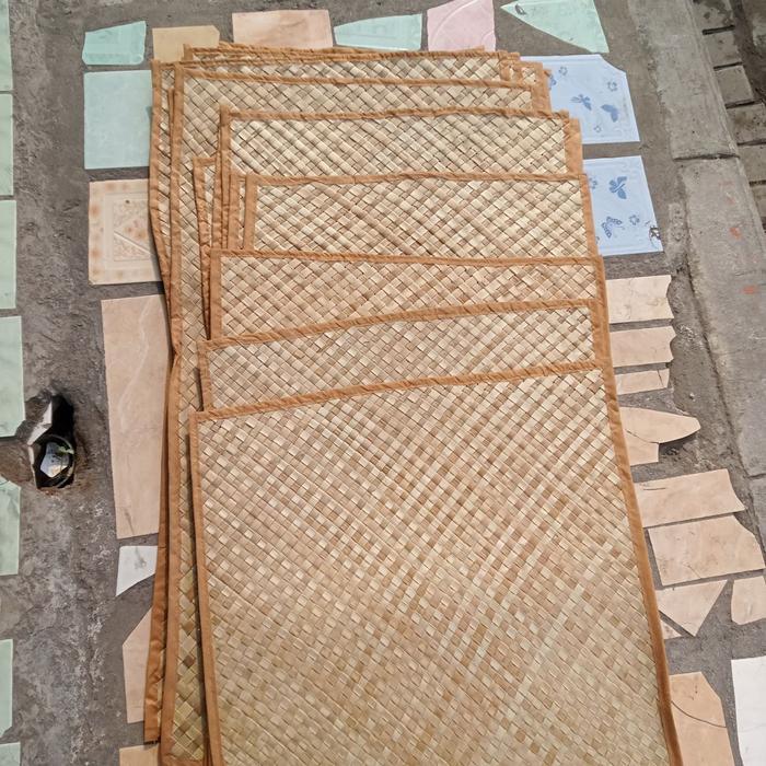 ASLI Tikar Pandan Warna Anyam Jahit Kain Samping -+120x60 Tikar Anyaman Tikar Piknik Tikar Alas