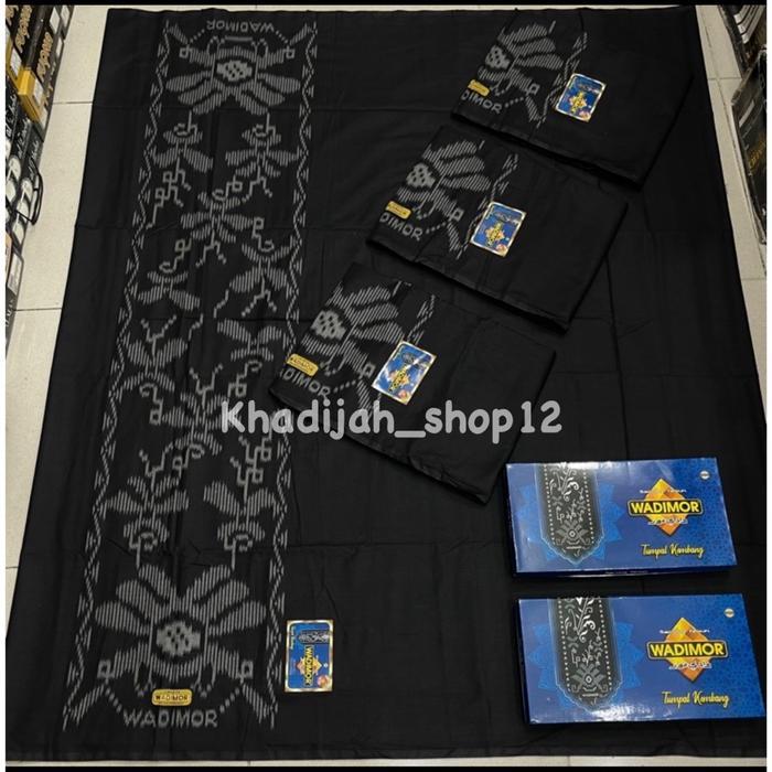 Sarung Wadimor Hitam Polos Premium Tumpal Kembang Sarung Hitam Motif Bhs Sarung Hitam Polos Sarung