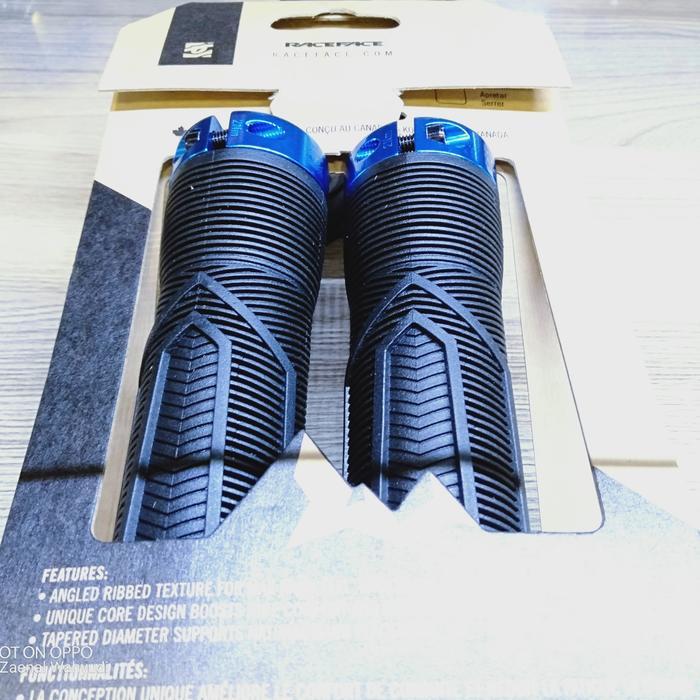 Grip Raceface Chester Black Blue