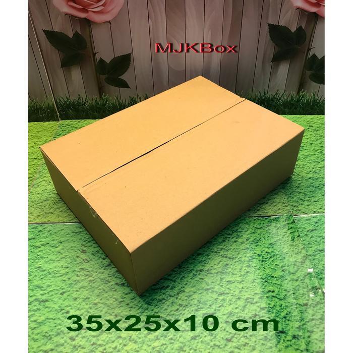 Kotak kardus karton Uk. 35x25x10 cm .......ST