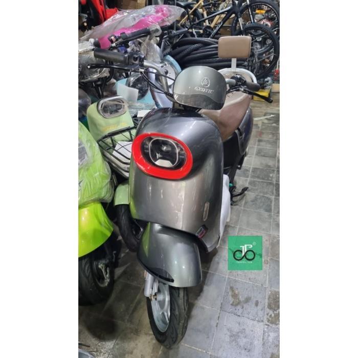 Sepeda Listrik Exotic Varilux Pro 650watt (seken bagus)