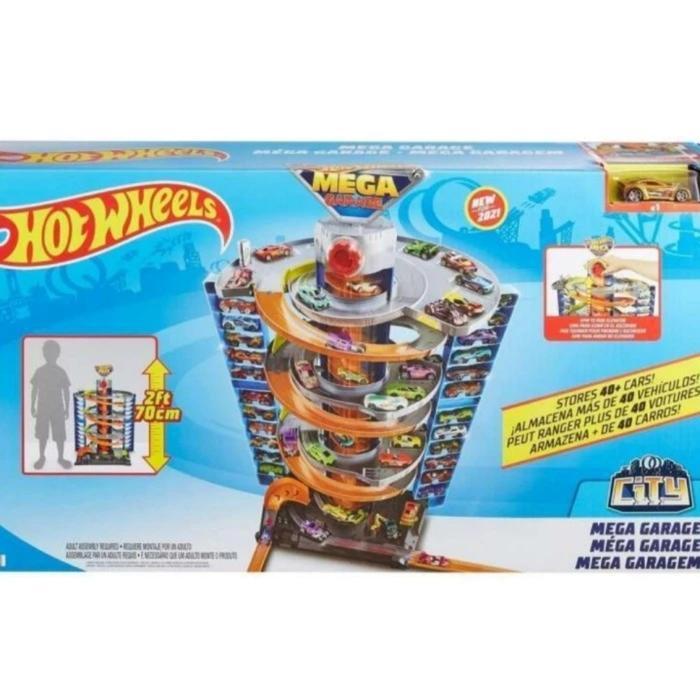 HOT WHEELS HOTWHEELS CITY POWER PARKING MEGA GARAGE PLAYSET WITH 1 VEHICLE