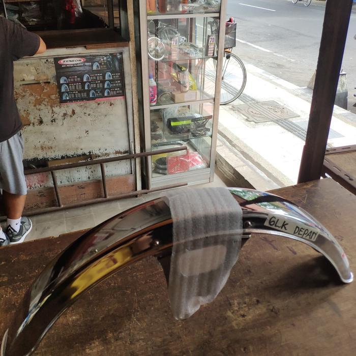 Spakbor Depan Honda Gl100 Gl100 Cdi Gl125 Glk Three Star High Quality