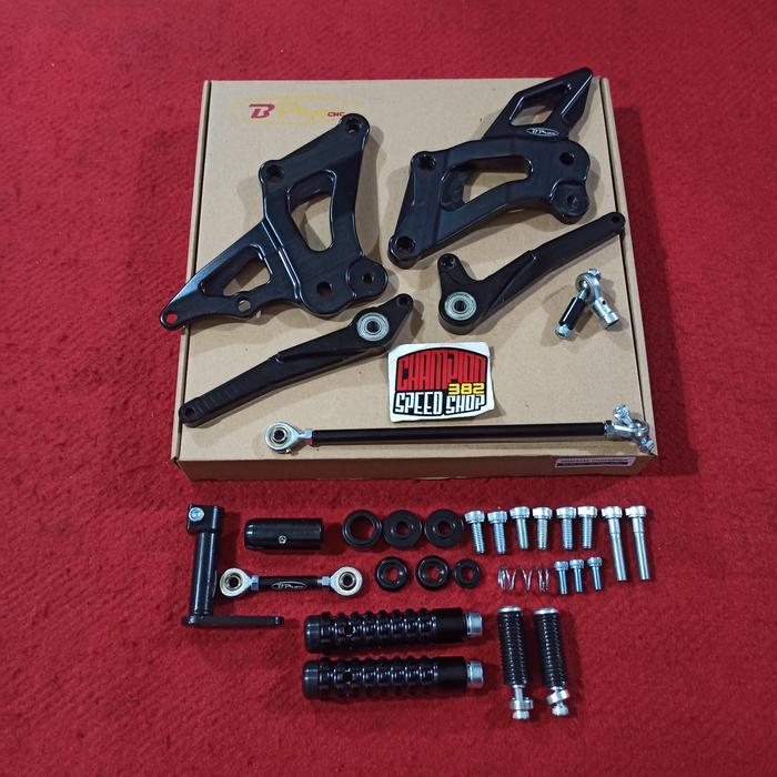 FOOTSTEP STEP UNDERBONE RACING BPRO 3D HITAM NINJA 150 SS ZX 150 ZX150