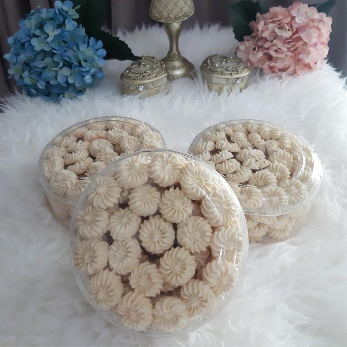 YUMMY Kue sagu keju toples 500 gram