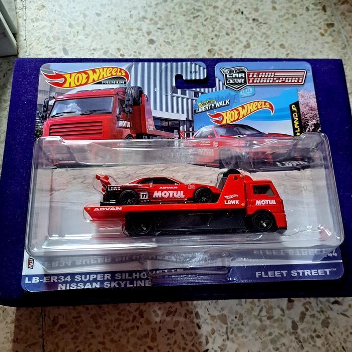 HOT WHEELS TEAM TRANSPORT CAR CULTURE