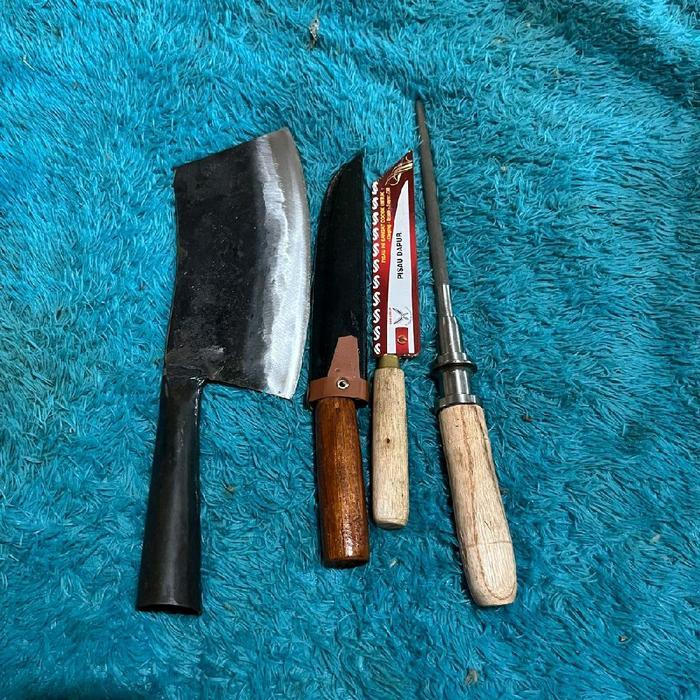 set pisau baja komplit 4 pcs Kitchenware