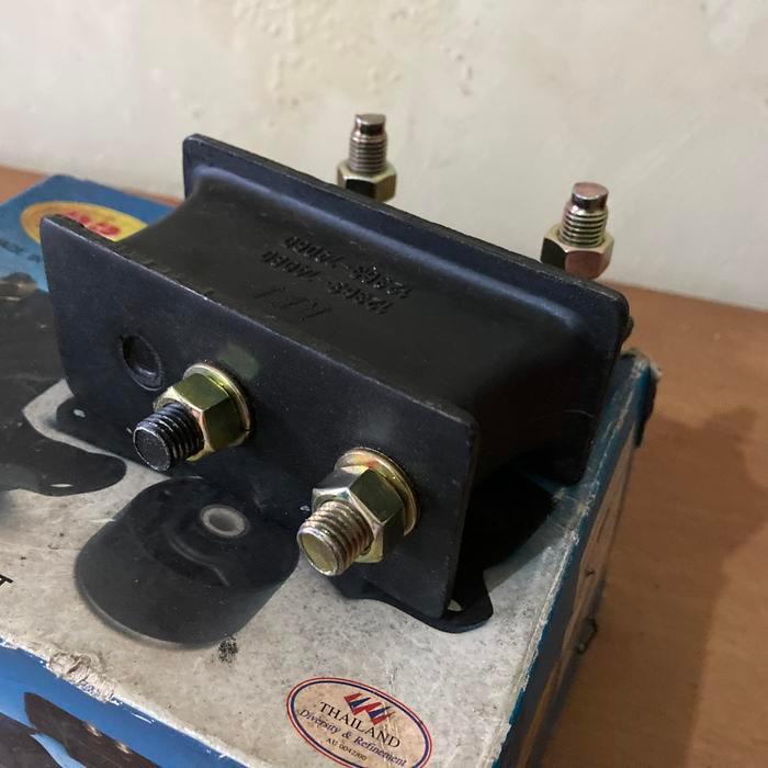 Engine Mounting Dudukan Mesin Depan Tengah Corona Twincam St171 Rbi