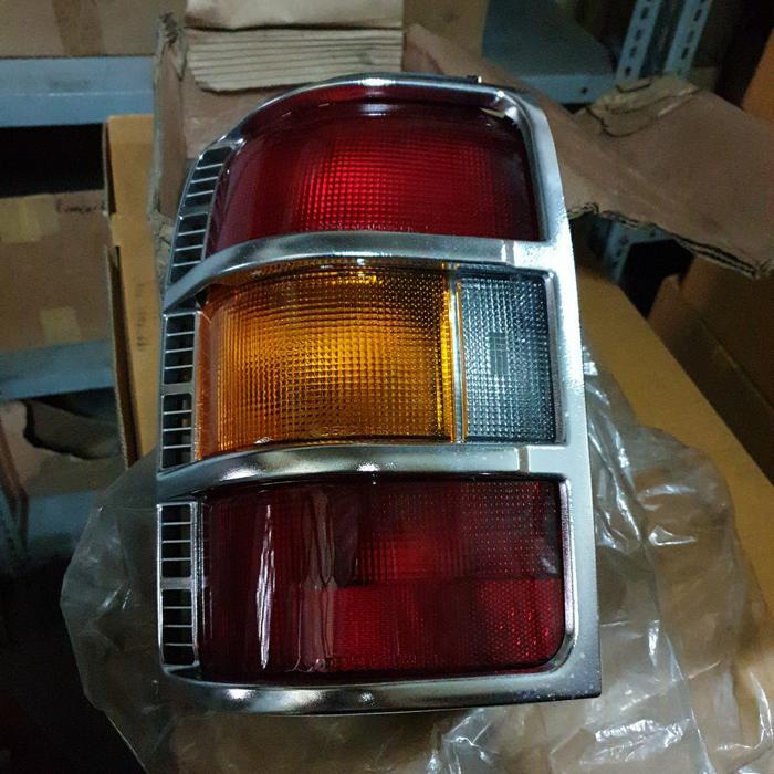 New Lampu Stoplamp Kiri Pajero 3.000Cc V43 1997 Depo Tim Kj20