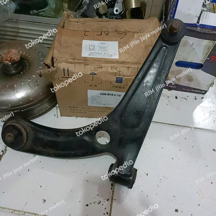LOW ARM LOWER ARM SAYAP BUSHING DEPAN WULING CORTEZ