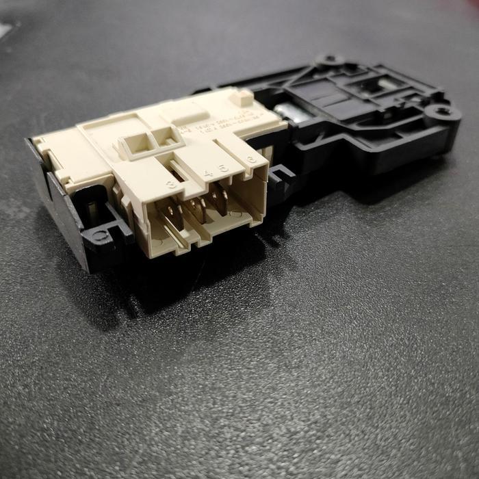 door lock mesin cuci Electrolux EWF-8576