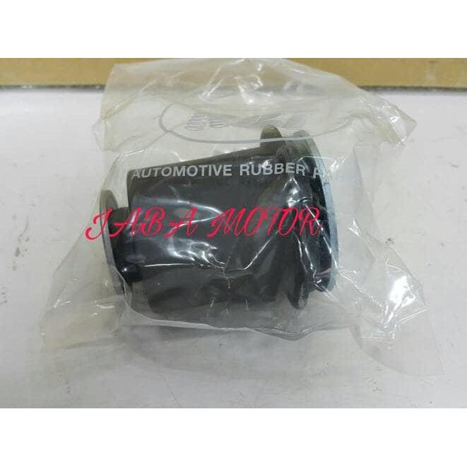 Bushing Arm Besar Innova Merk Rbi