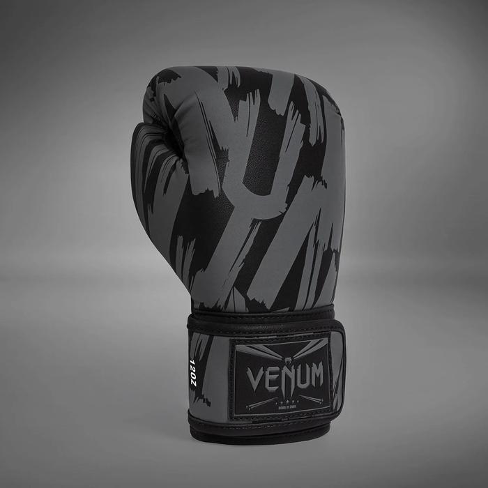 VENUM GRAFFITI BOXING MUAYTHAI GLOVE