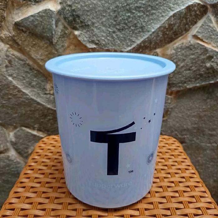 T Canister Tupperware / Toples Promo