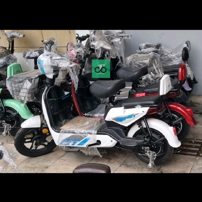 Sepeda Listrik Genio Attura TERBARU