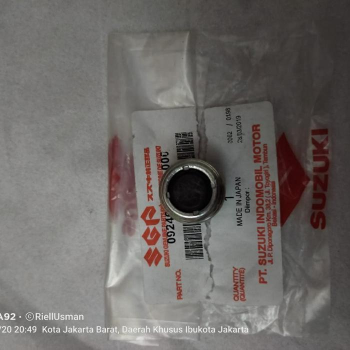 Baut Pembuangan Oli Transmisi Apv/Arena/Futura/Ertiga