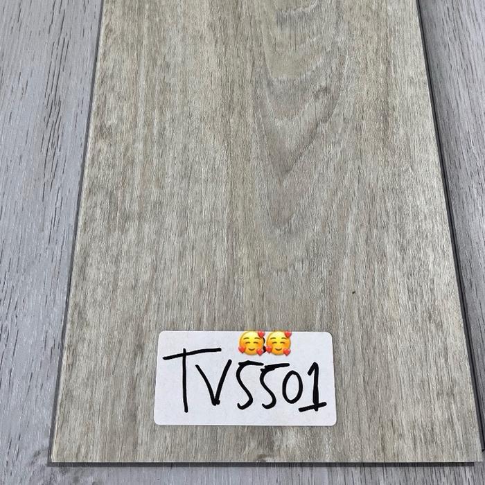 Spc Flooring Lantai Taco Uk 18x120cm Bahan SPC Ketebalan 3mm/lembar