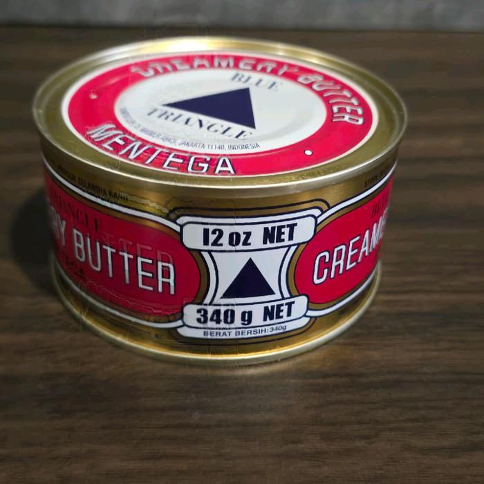 CREAMERY BUTTER TRIANGLE 340GR MENTEGA SEGITIGA BUTTER CREAMERY BLUE TRIANGLE