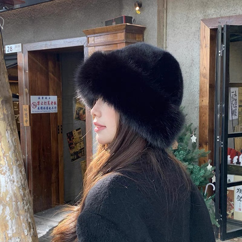 Fashion Autumn and Winter Women's Fashion Fur Cap Fur Hat Fur Hats Mongolian Hat Brimless Plush