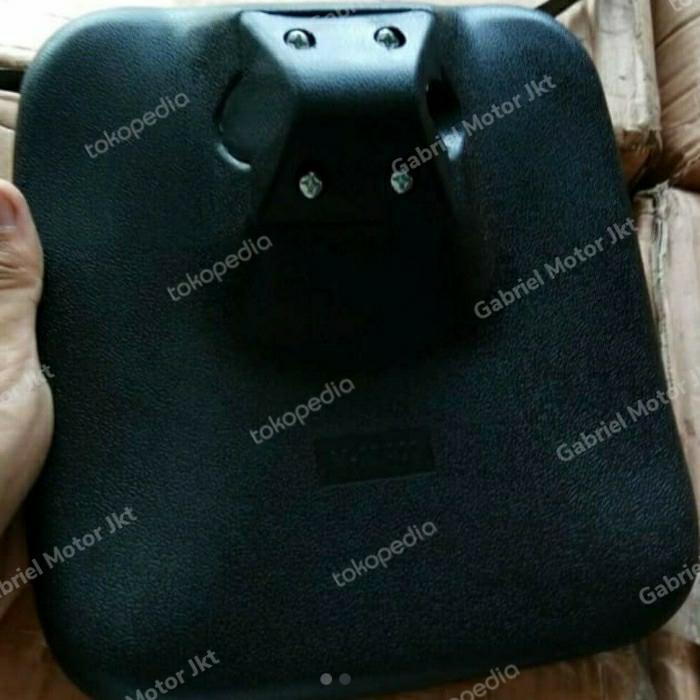 SPION KOTAK TAMBAHAN TRUK KIRI BAWAH TRUK EMGI 8043