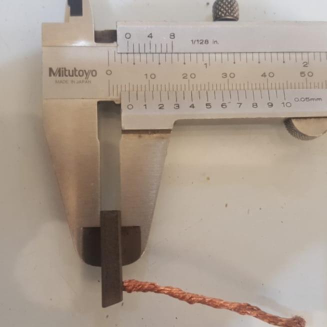 "New" Carbon Brush Untuk Fan Denso