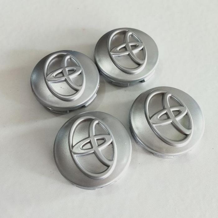 "New" Tutup dop velg toyota avanza diameter 5.7cm