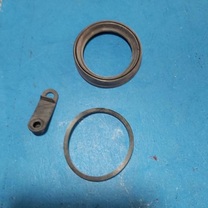 Seal Caliper Disk Brake Rem Depan Peugeot 405 Sr Sil Kaliper Asli Partt