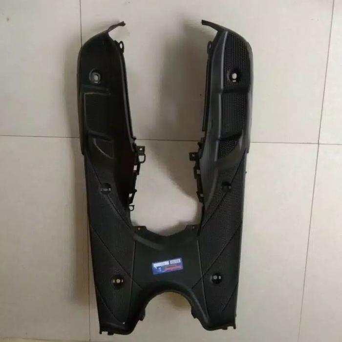 Bordes Pijakan Kaki Mio Sporty